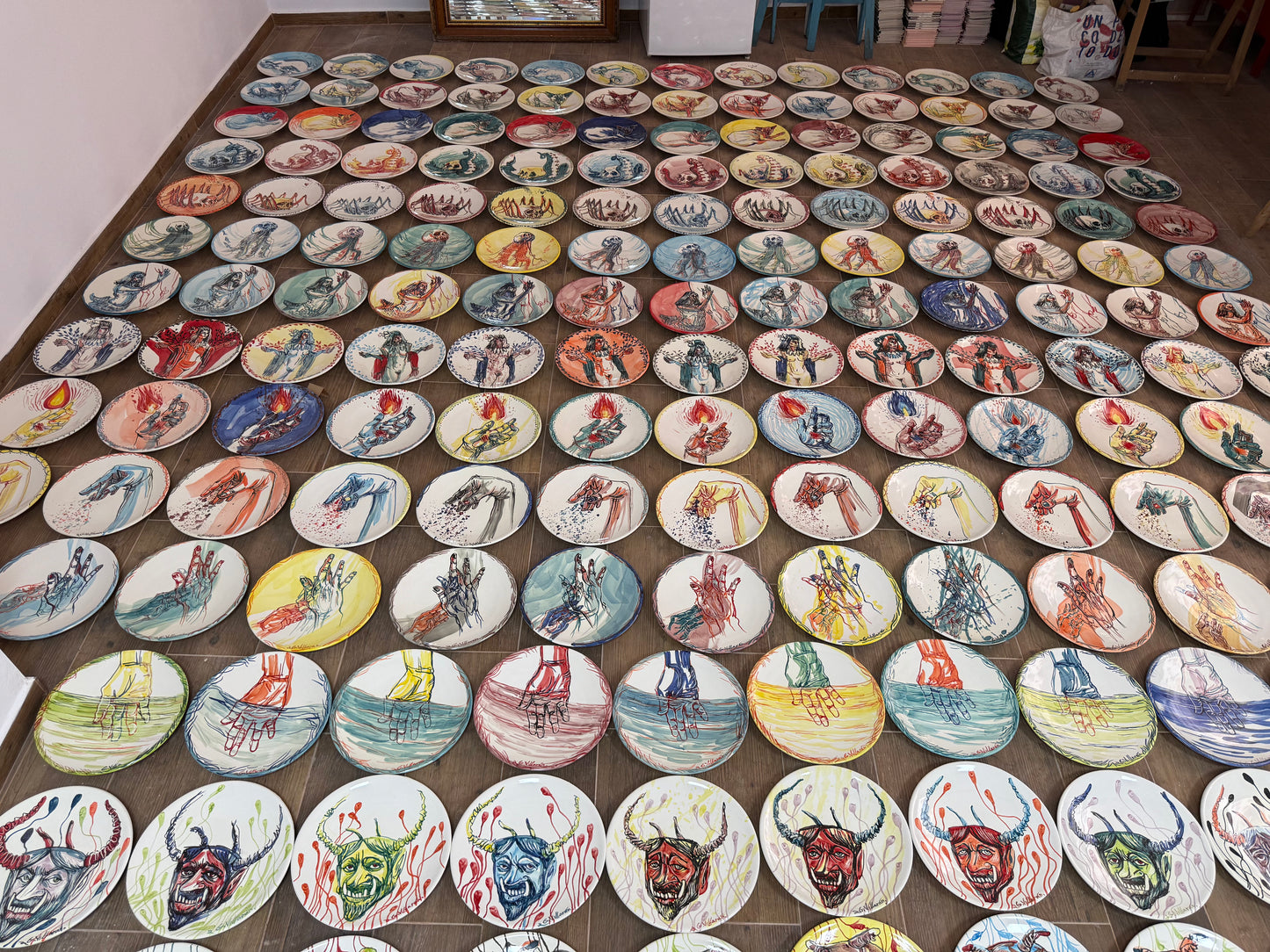 313 platos. 313 mundos