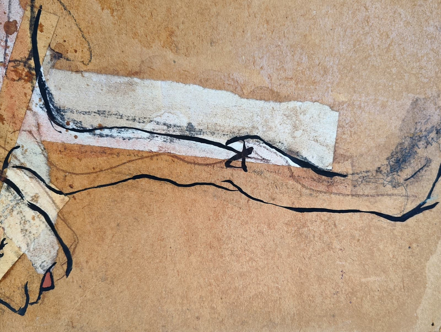 Adolescente tomando el sol