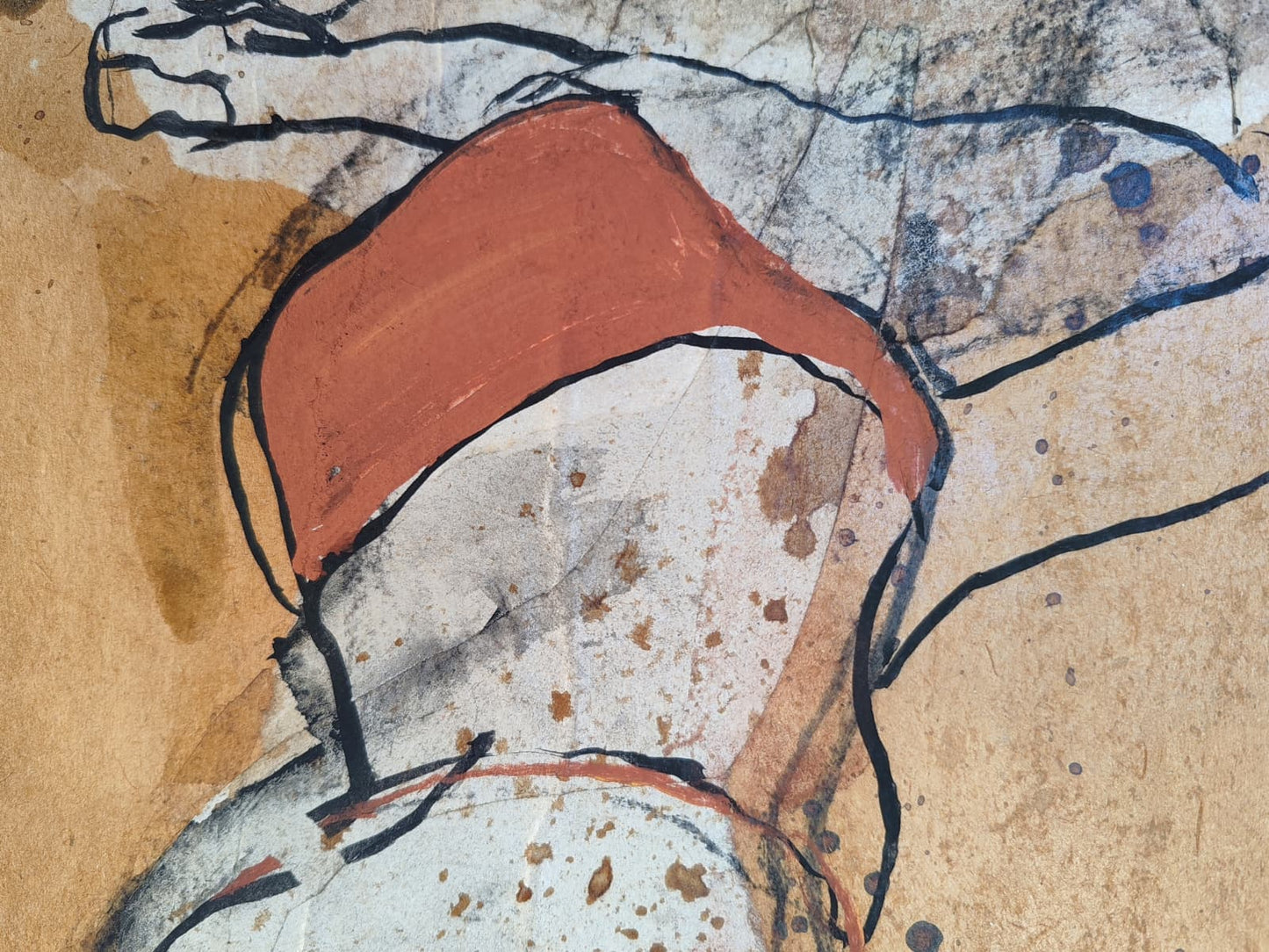 Adolescente tomando el sol